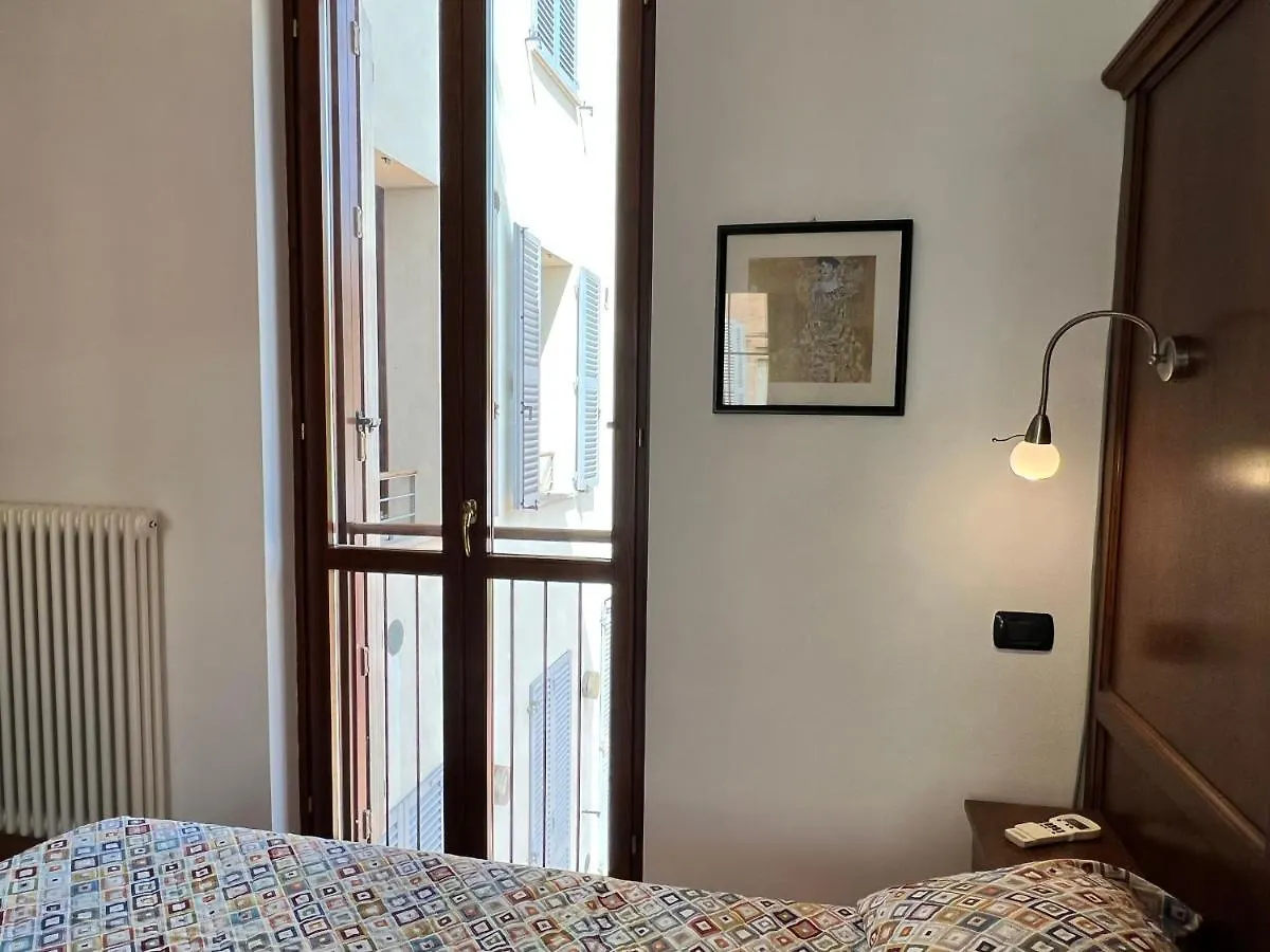Provenzano Studios Siena Apartament